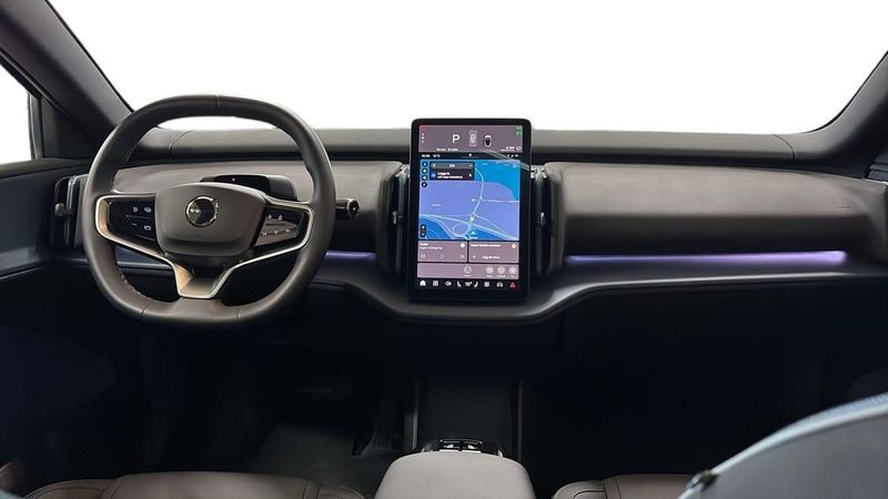 Volvo EX30 bild 6