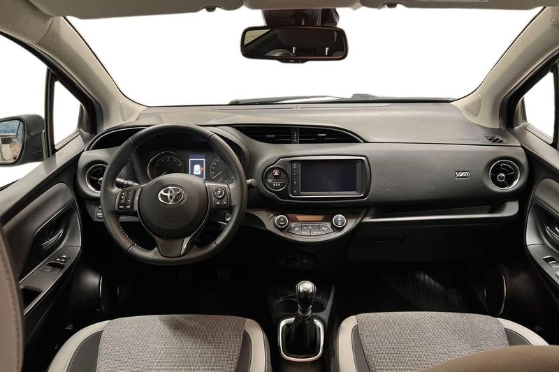 Toyota Yaris bild 8