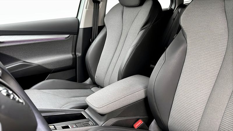 Skoda Enyaq bild 8