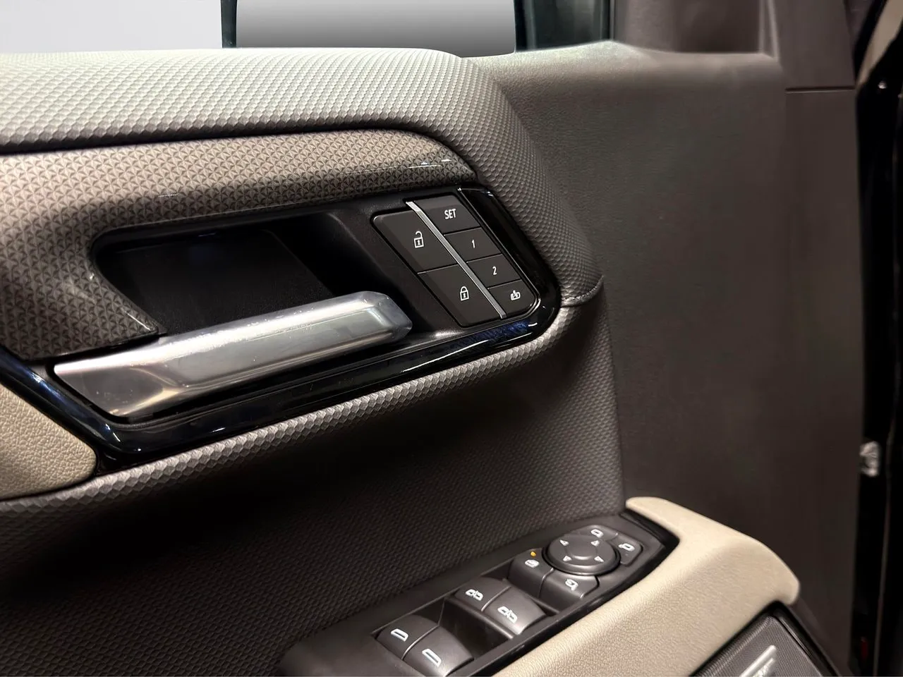 Chevrolet Silverado bild 11