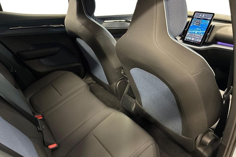 Volvo EX30 bild 9
