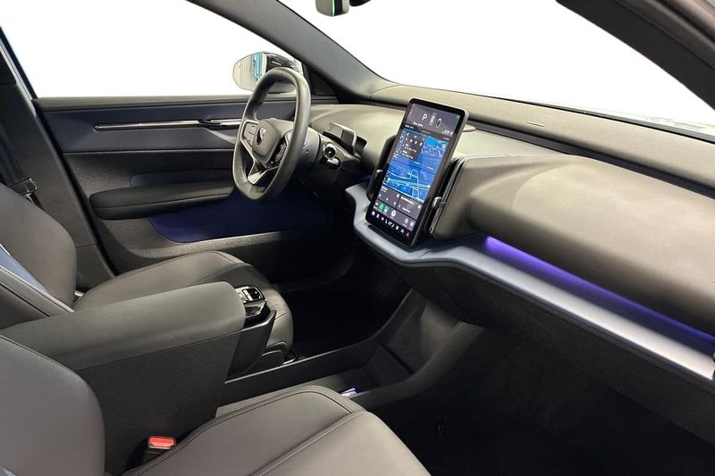 Volvo EX30 bild 7