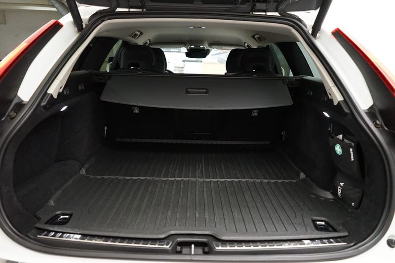 Volvo V90 bild 8