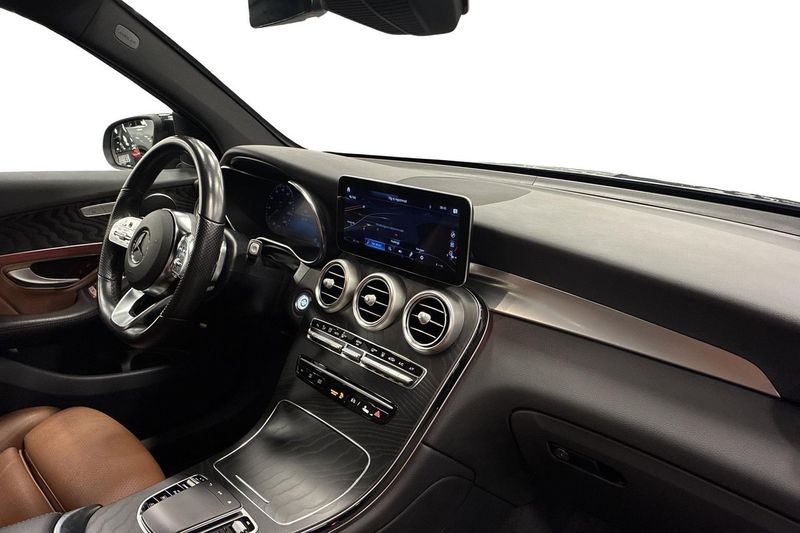 Mercedes GLC220 bild 10