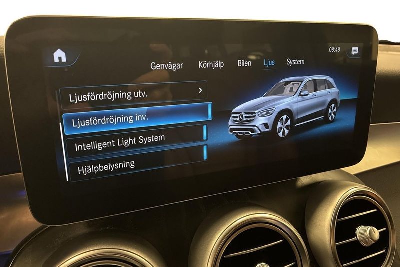 Mercedes GLC220 bild 23