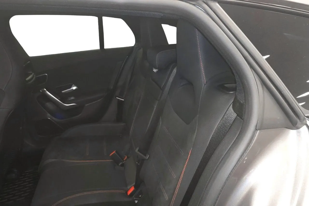 Mercedes CLA250 bild 10