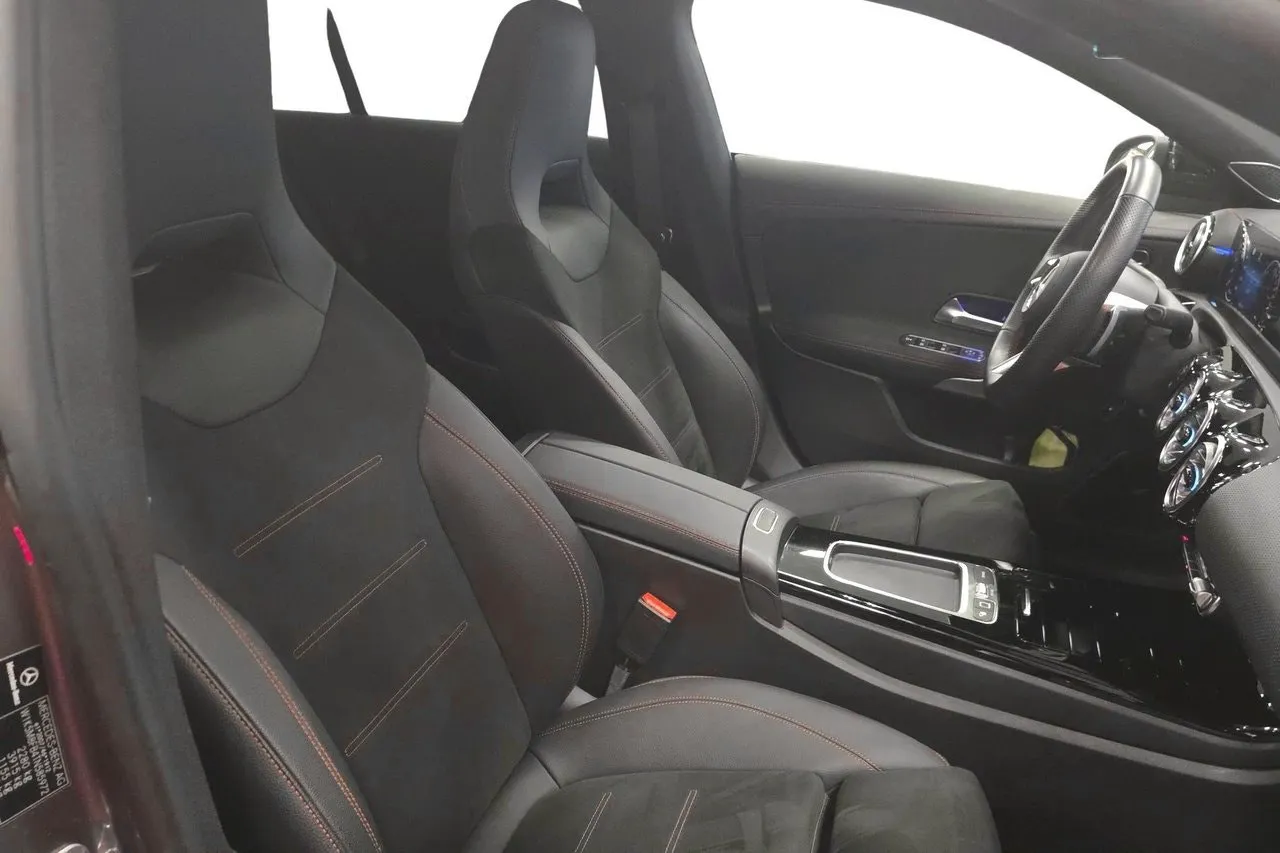 Mercedes CLA250 bild 15