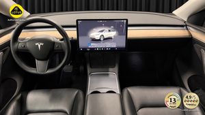 Tesla Model Y bild 7