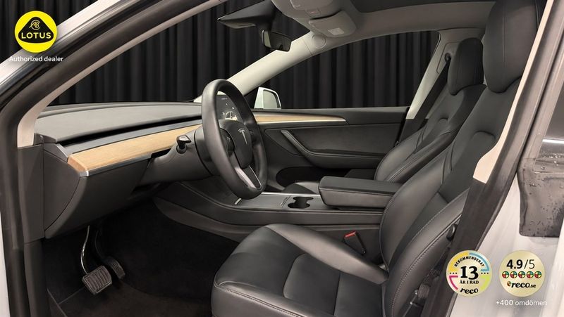 Tesla Model Y bild 8