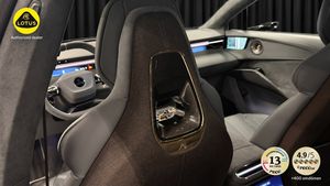 Lotus Eletre bild 9