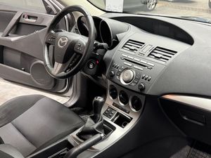 Mazda 3 bild 6