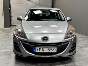 Mazda 3 bild 2