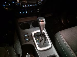 Toyota Hilux bild 16