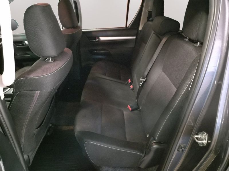 Toyota Hilux bild 14