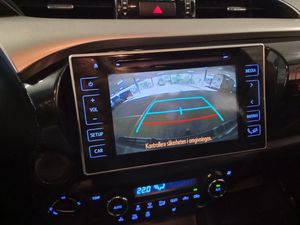 Toyota Hilux bild 17