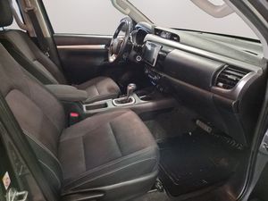 Toyota Hilux bild 12