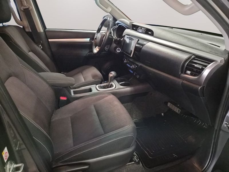 Toyota Hilux bild 12