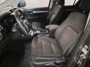 Toyota Hilux bild 11