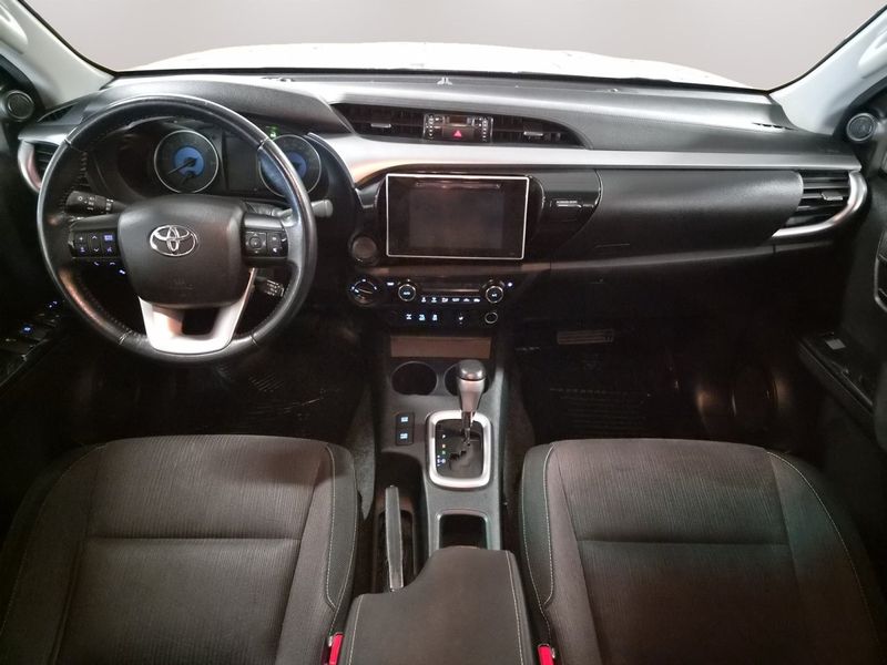 Toyota Hilux bild 13