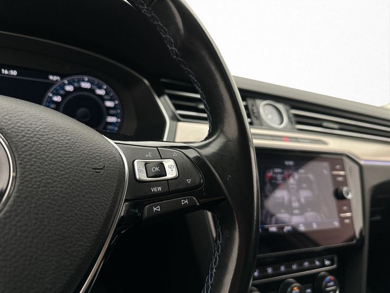 Volkswagen Passat bild 27