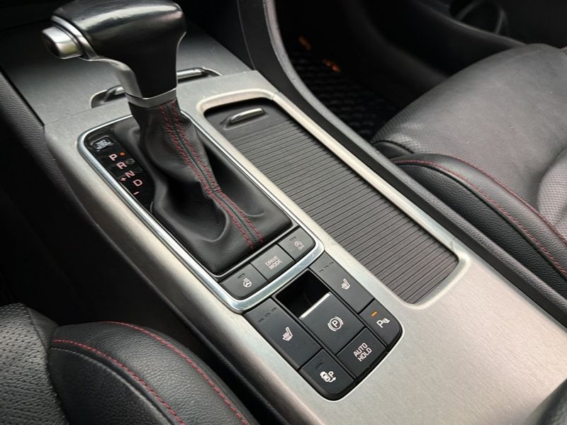 Kia Optima bild 28
