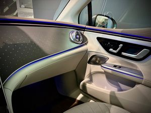 Mercedes EQE350+ bild 21