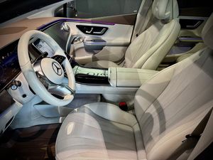 Mercedes EQE350+ bild 5
