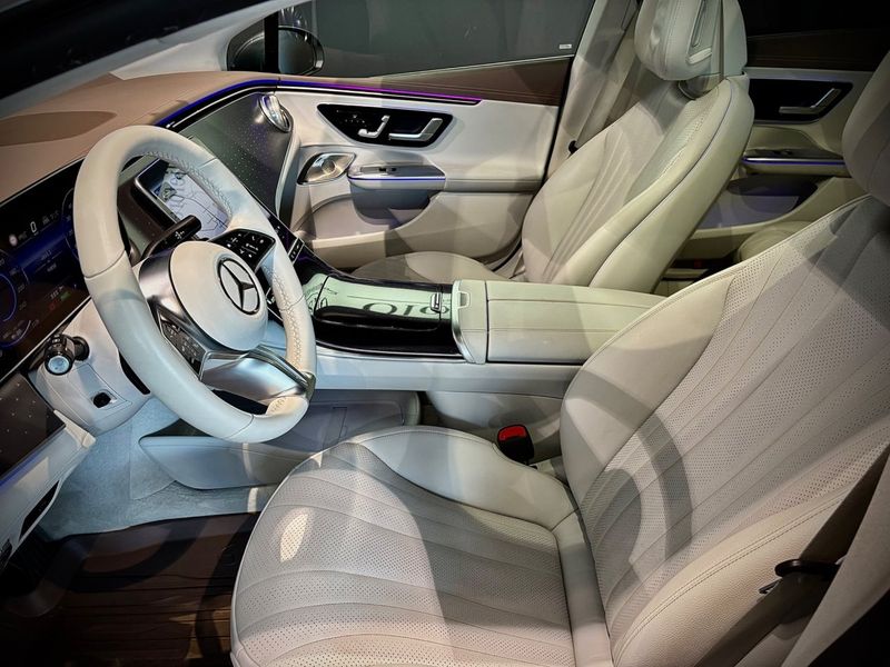 Mercedes EQE350+ bild 5