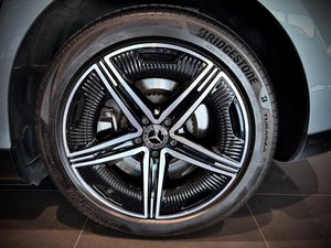 Mercedes EQE350+ bild 13