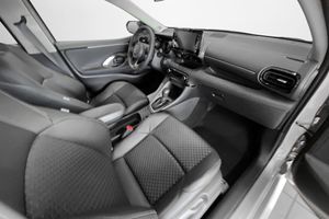 Mazda 2 bild 8