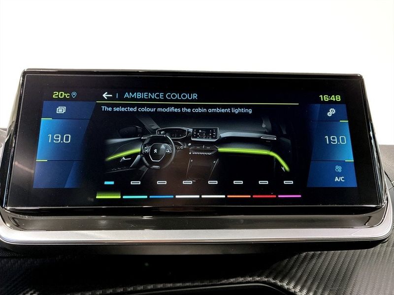 Peugeot e-2008 bild 10