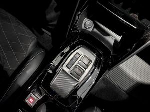 Peugeot e-2008 bild 12