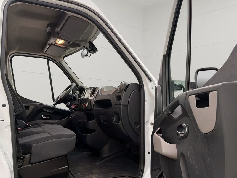 Renault Master bild 23