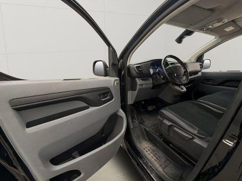 Peugeot e-Expert bild 16