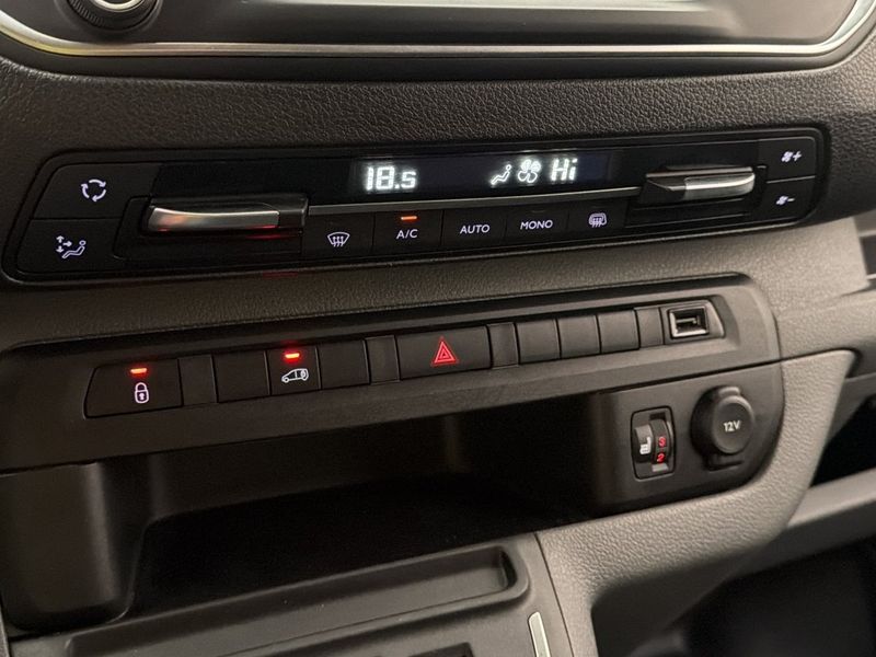 Peugeot e-Expert bild 27