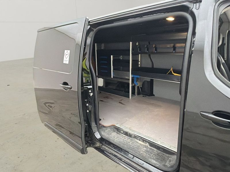 Peugeot e-Expert bild 15