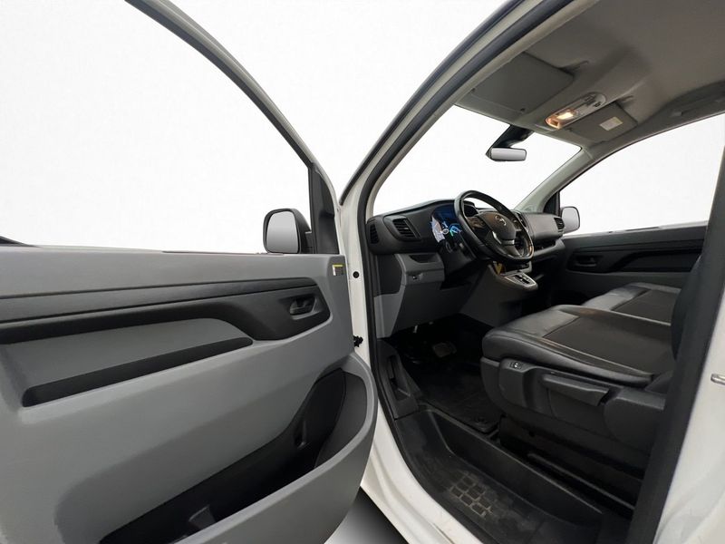 Opel Vivaro bild 15