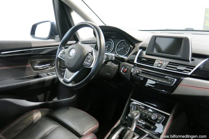 BMW 218 bild 9