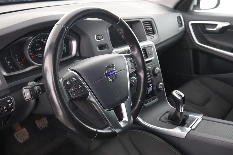 Volvo V60 bild 12