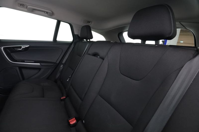 Volvo V60 bild 15