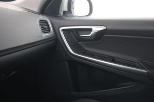 Volvo V60 bild 28