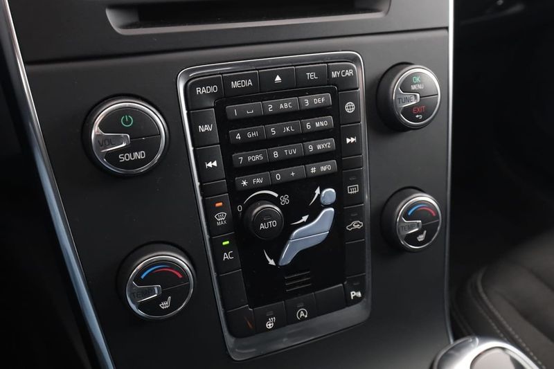 Volvo V60 bild 24