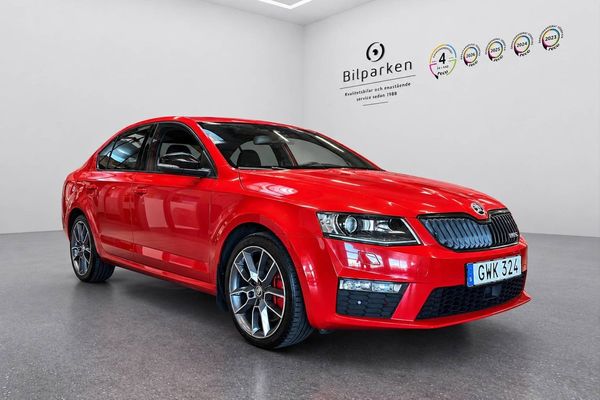 Skoda Octavia RS 2.0 TSI | Navigation | CarPlay | Canton | 220hk - 2016
