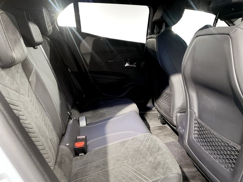 Peugeot 2008 bild 7