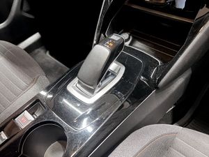 Peugeot e-2008 bild 10