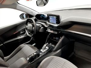 Peugeot e-2008 bild 11