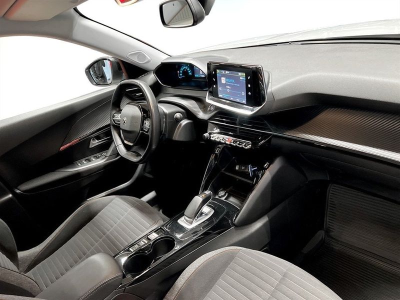 Peugeot e-2008 bild 11
