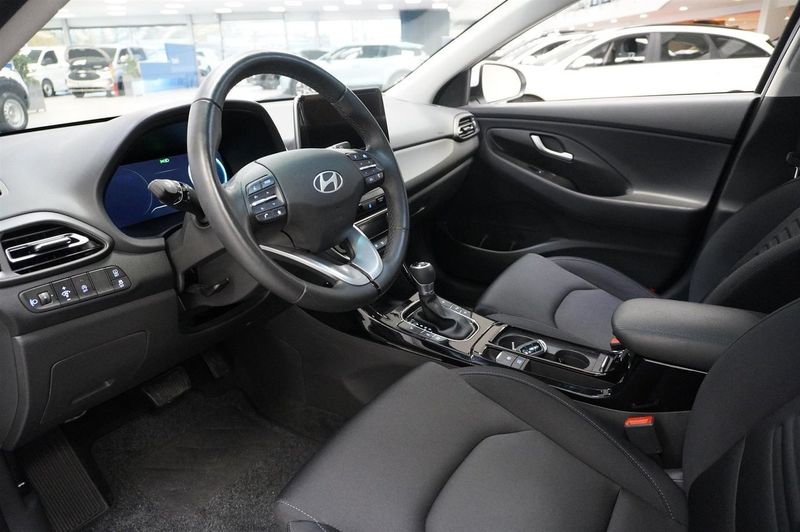Hyundai i30 bild 2