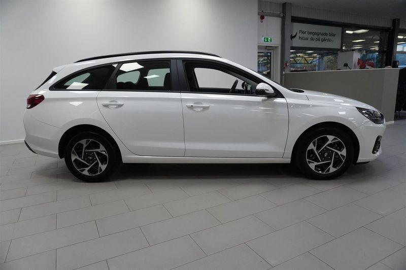 Hyundai i30 bild 6