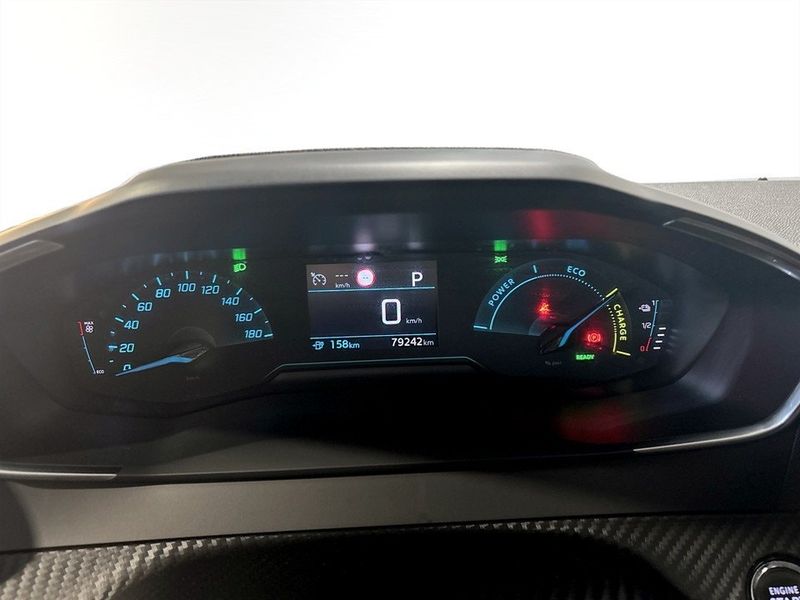 Peugeot e-2008 bild 8